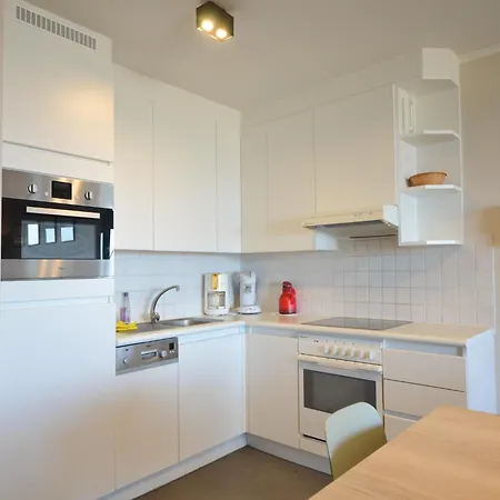 In With Sea View, Cleaning Included Lejlighed *