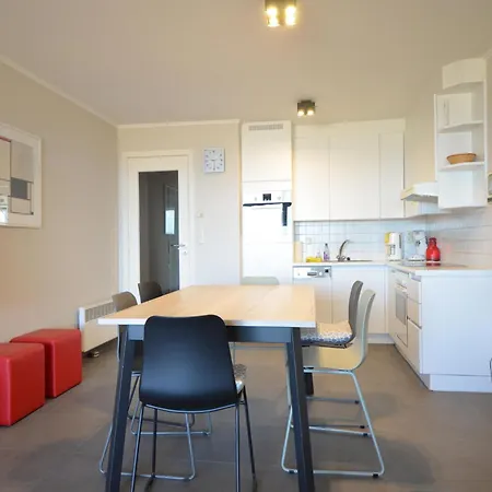 In With Sea View, Cleaning Included *