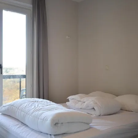 In With Sea View, Cleaning Included Lejlighed